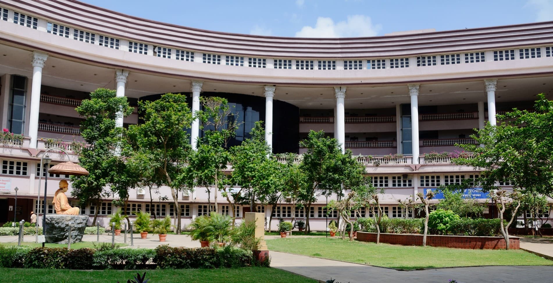 VESIT Campus photo 9